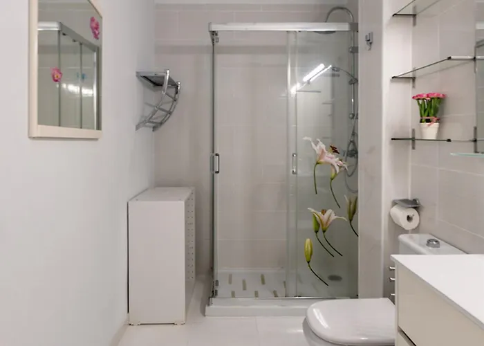 Live Atlantic Pearl Candelaria