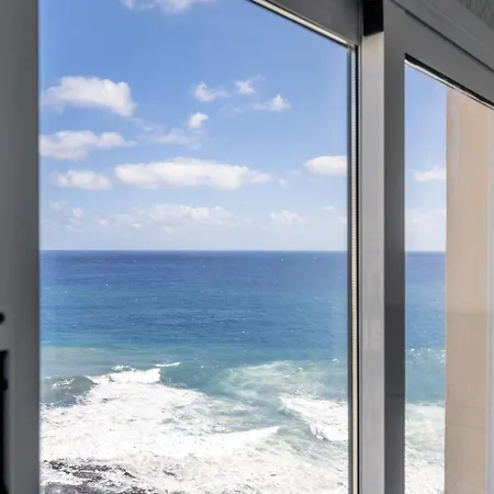 Live Atlantic Pearl * Candelaria